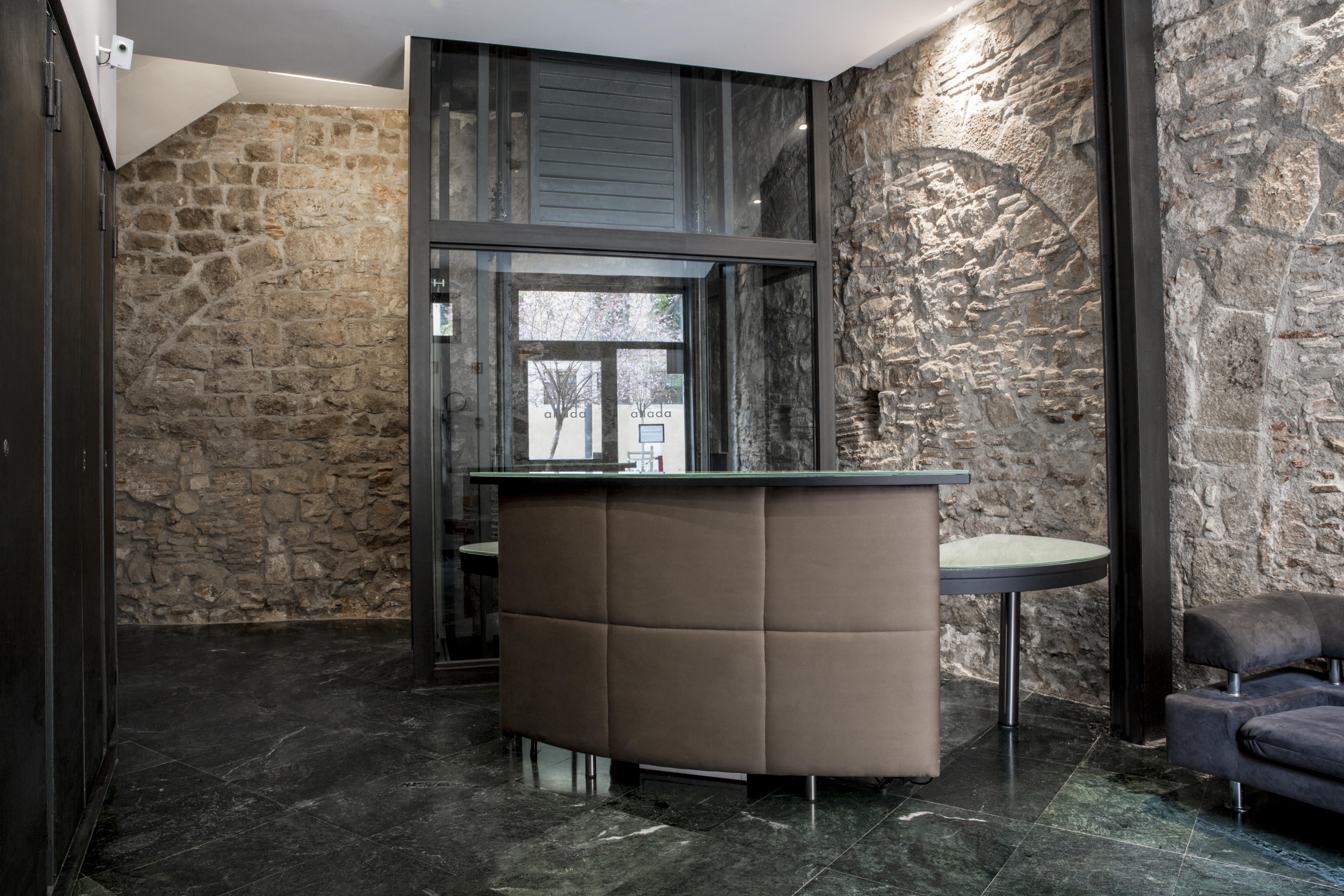 Aparthotel Allada 3* Barcelona Exterior photo